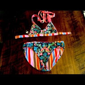Maaji size 8 swimsuit